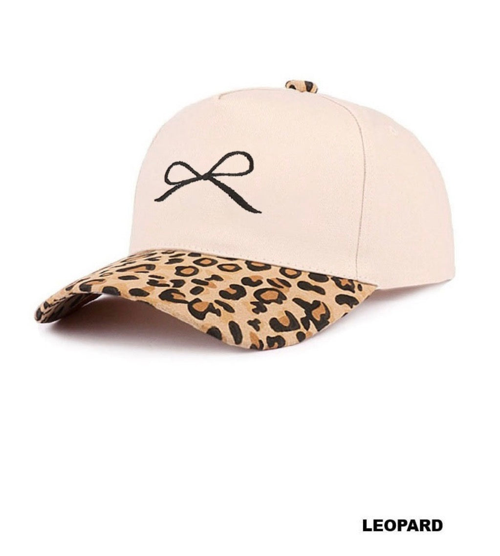 COQUETTE BOW TWO-TONE CANVAS COTTON CAP